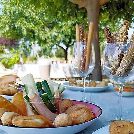 מלון Koukos
