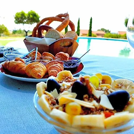 Koukos מלון 3*